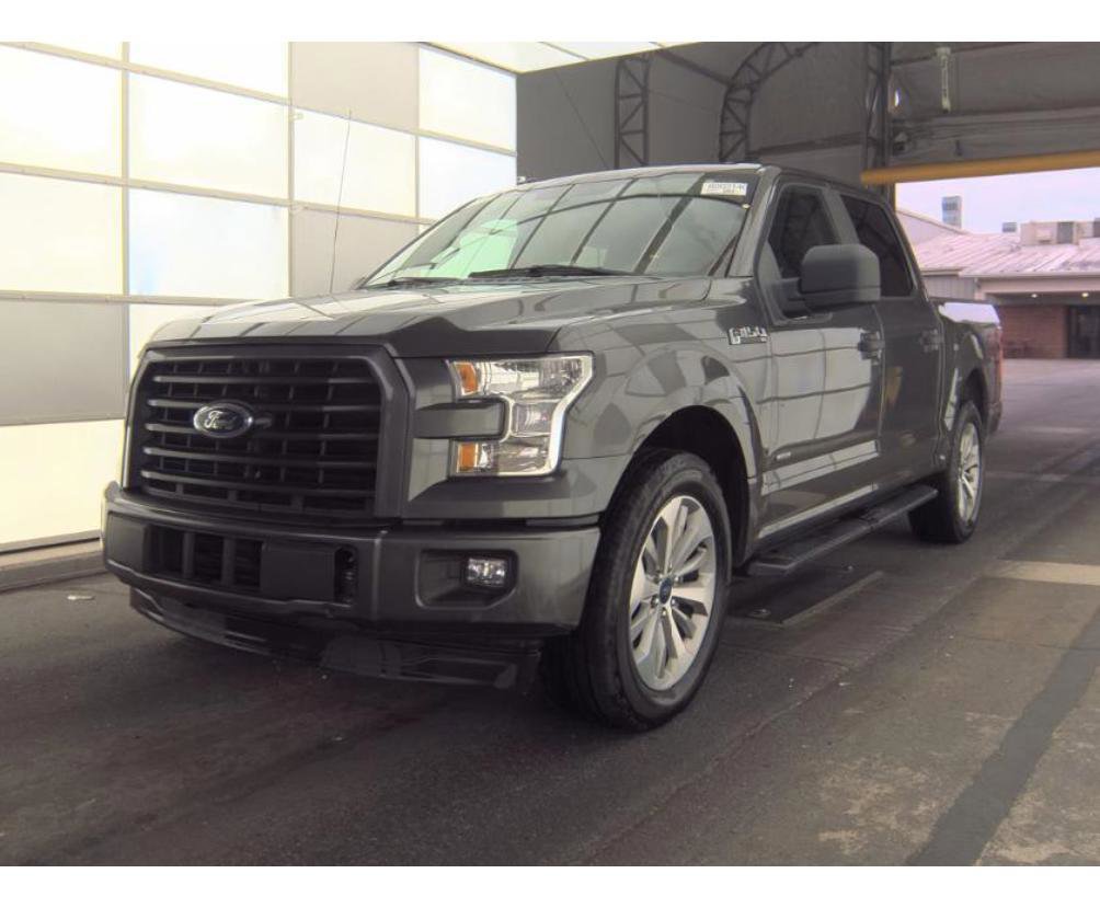 Used 2017 Ford F150 XL w/ Equipment Group 101A Mid RWD image 2