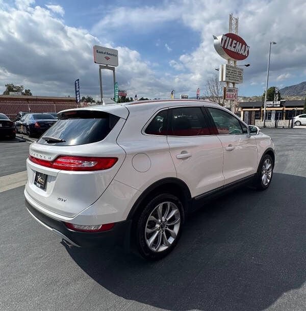 Used 2017 Lincoln MKC Select w/ Select Plus Package FWD image 7