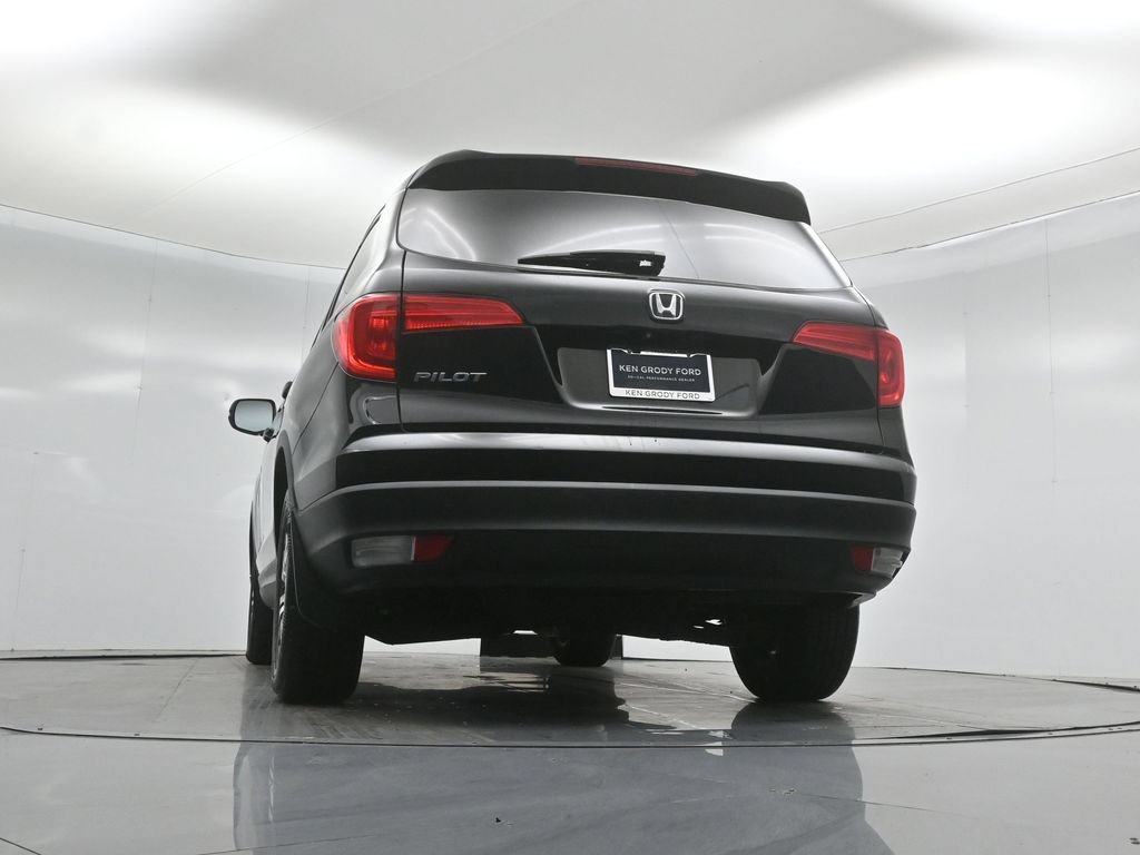 Used 2017 Honda Pilot EX image 45