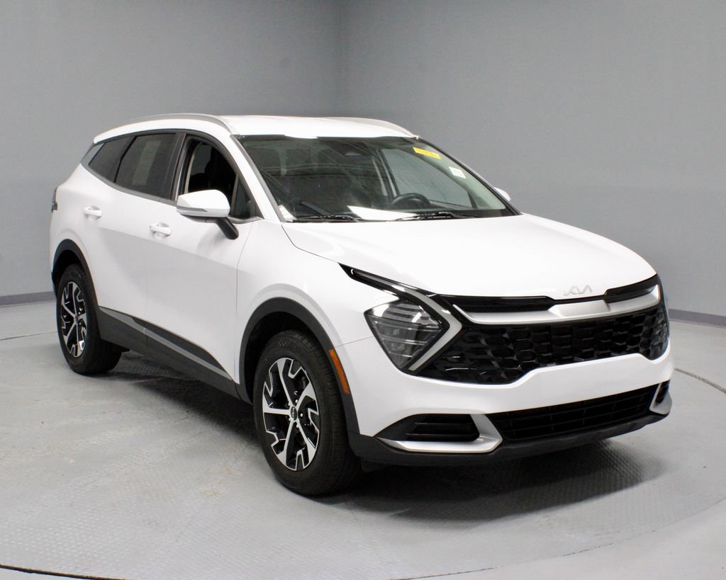 Used 2024 Kia Sportage EX AWD/4WD image 1