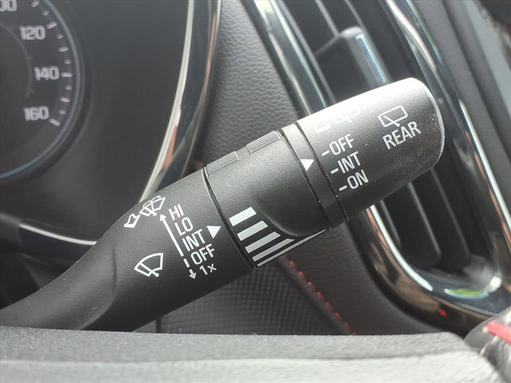 Used 2022 Chevrolet Equinox RS w/ LPO, Floor Liner Package AWD/4WD image 21