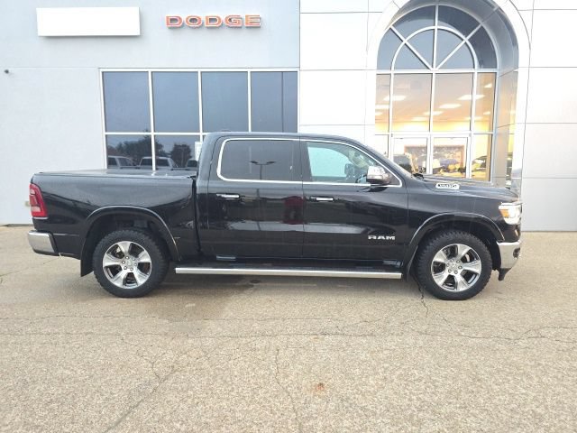 Used 2021 RAM 1500 Laramie AWD/4WD image 3