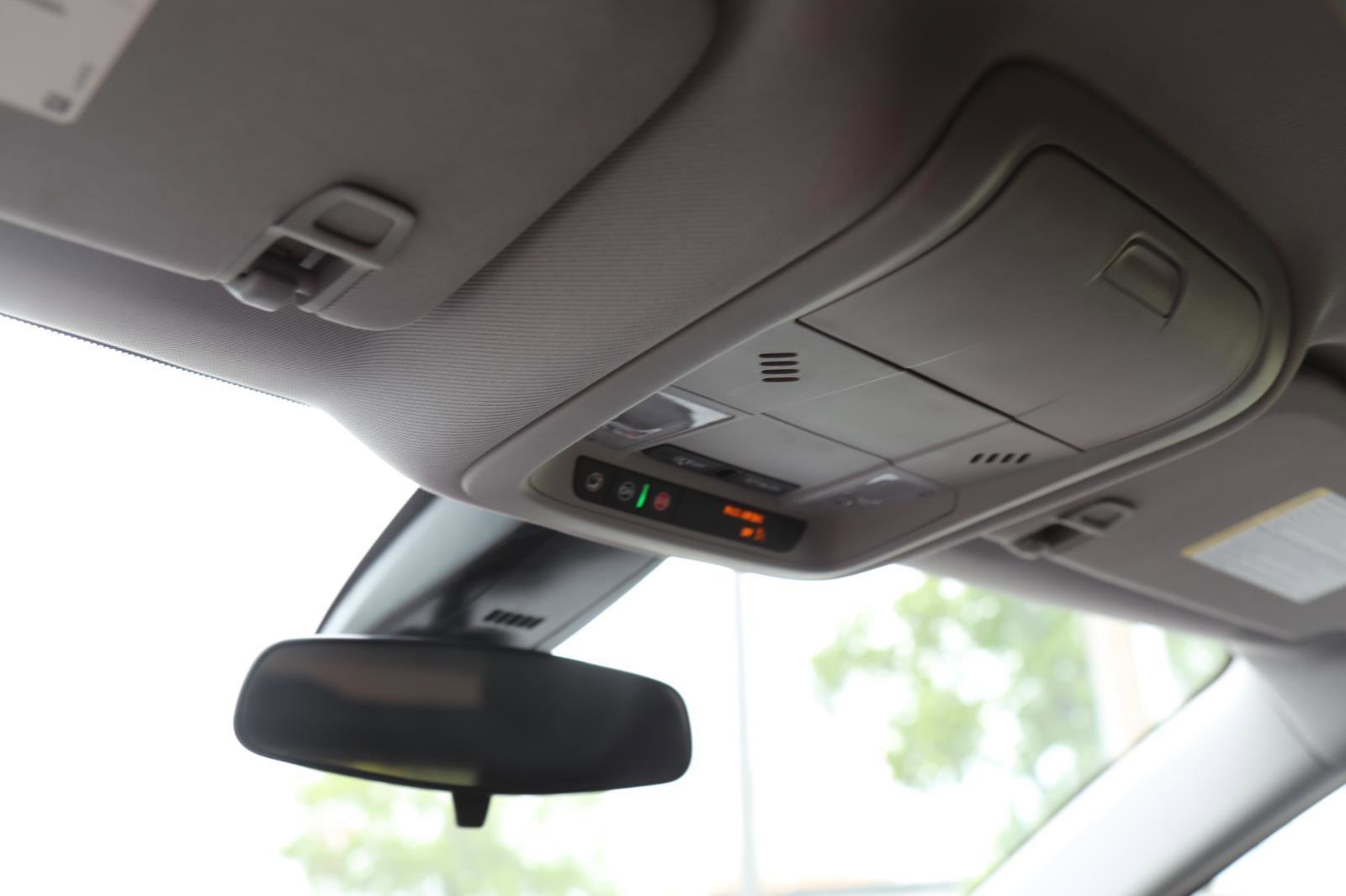 Used 2025 Chevrolet Blazer LT image 16