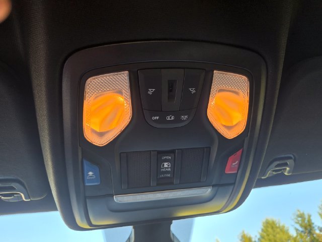 Used 2023 RAM 1500 Big Horn AWD/4WD image 12