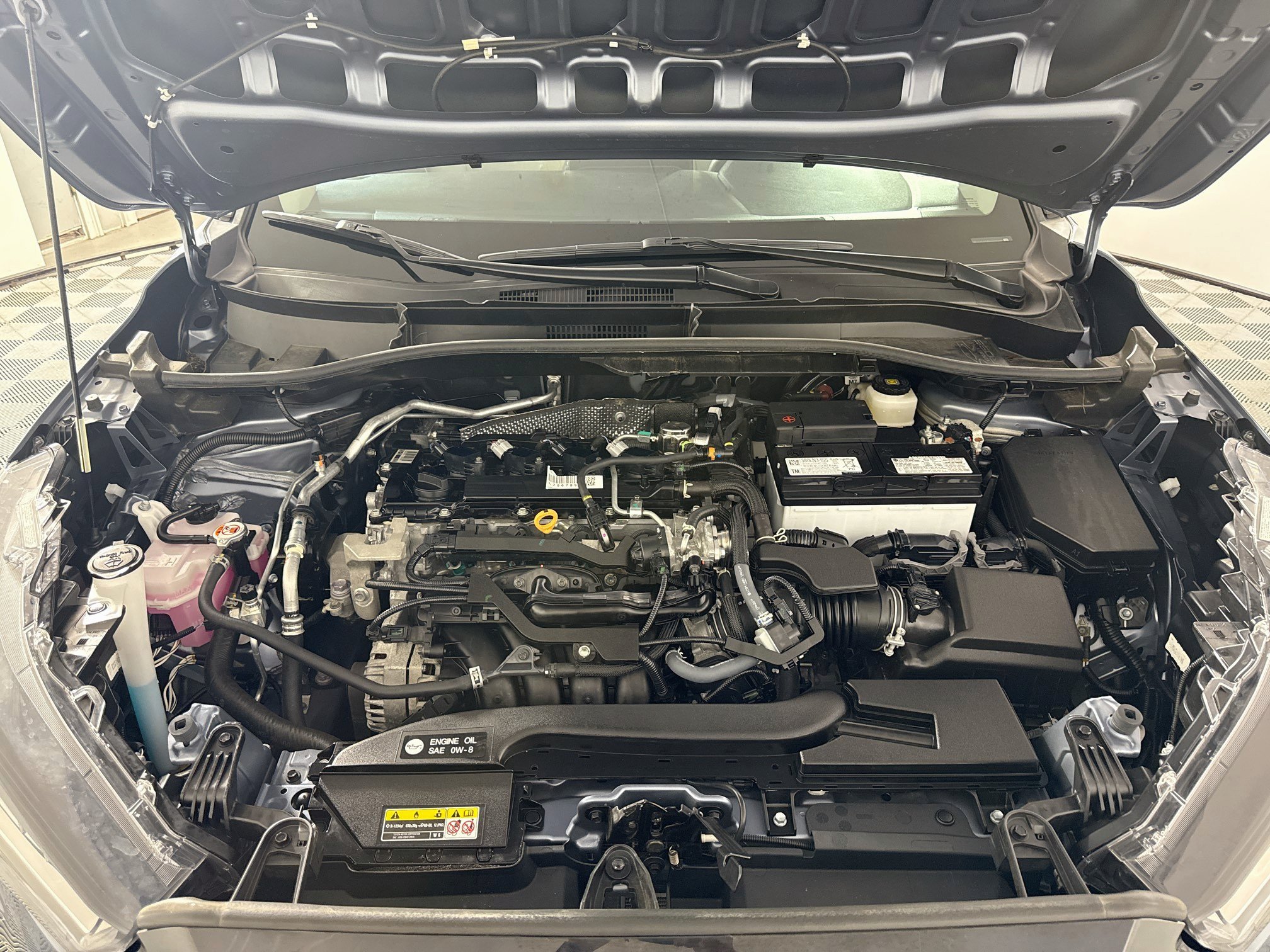 Used 2025 Toyota Corolla Cross L FWD image 28
