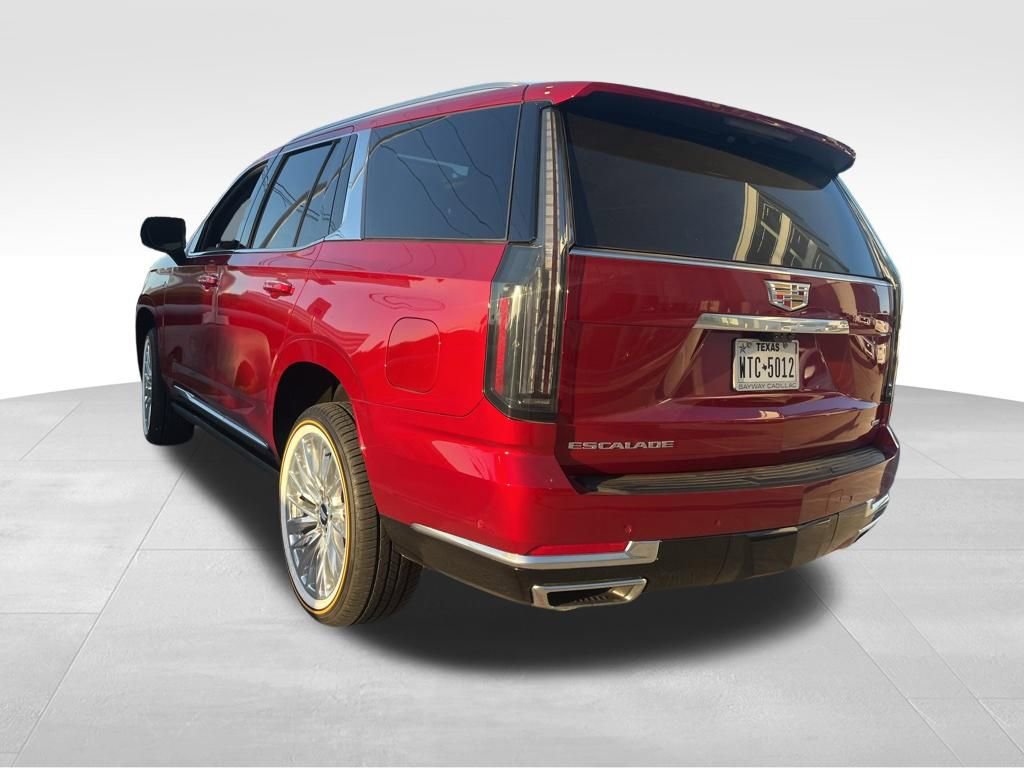 Certified 2026 Cadillac Escalade Luxury image 3