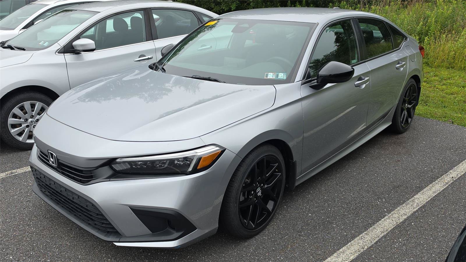 Used 2024 Honda Civic Sport image 3