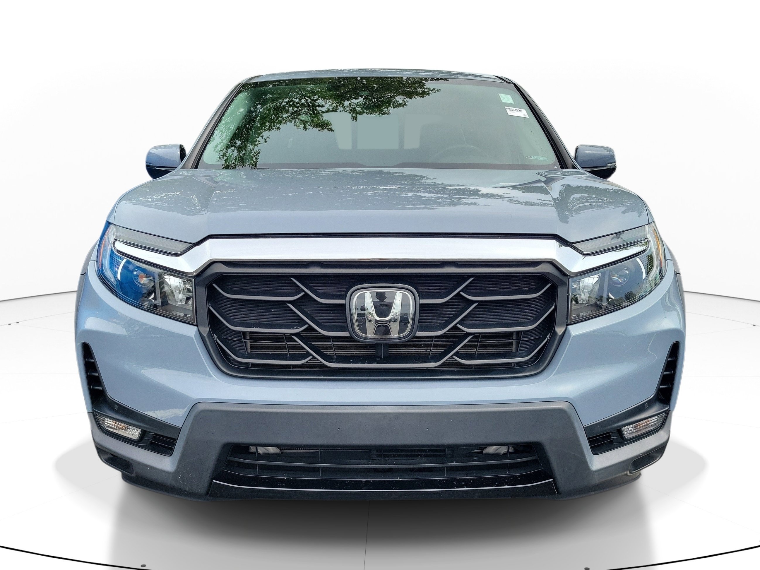 Used 2023 Honda Ridgeline RTL-E image 2