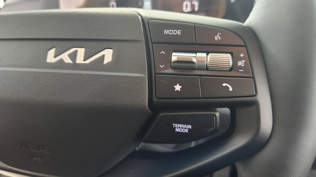 New 2026 Kia Sportage EX AWD/4WD image 24