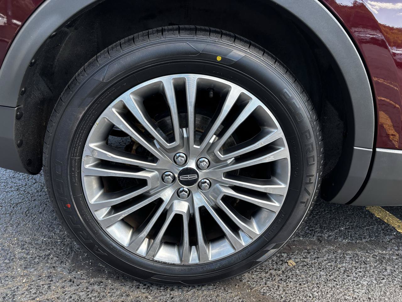 Used 2017 Lincoln MKX Reserve w/ Lincoln MKX Climate Package AWD/4WD image 9