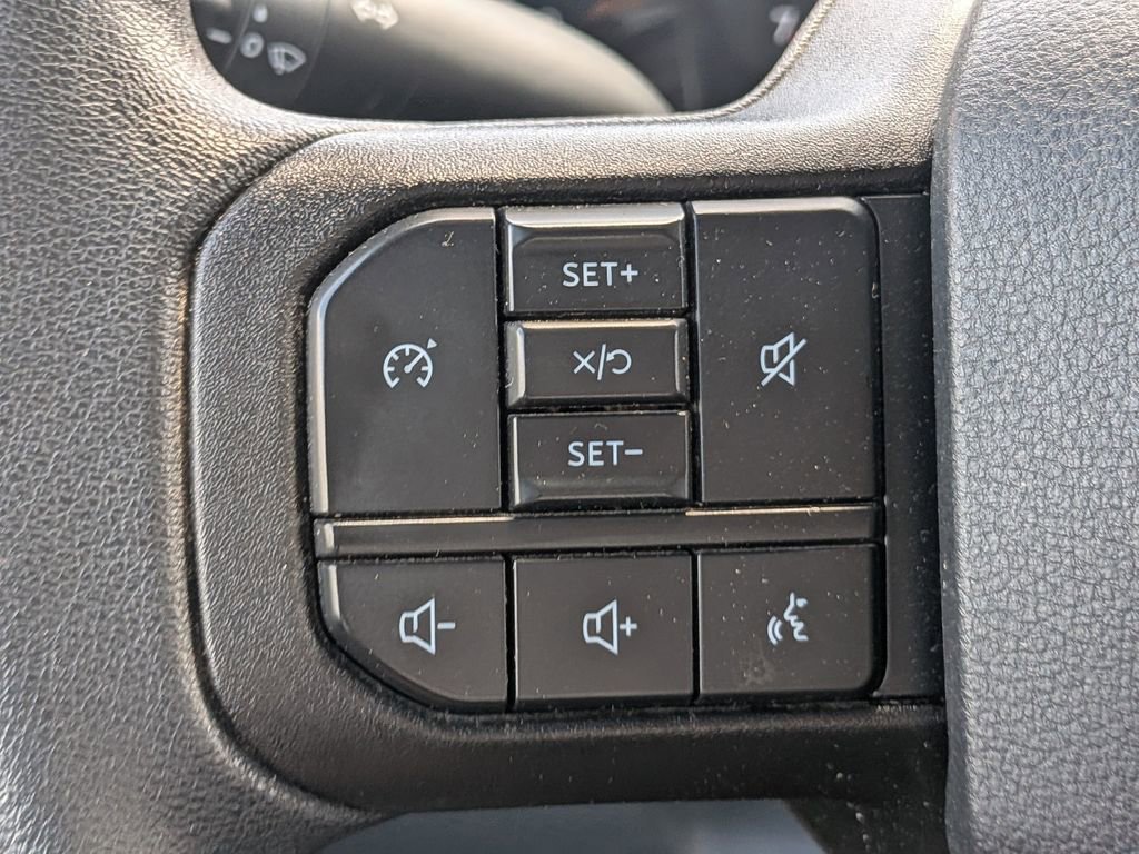 Used 2025 Ford F250 XLT AWD/4WD image 23