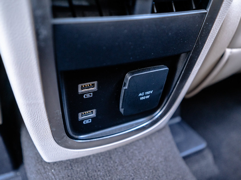 Used 2019 Lincoln MKC Reserve w/ MKC Climate Package AWD/4WD image 43