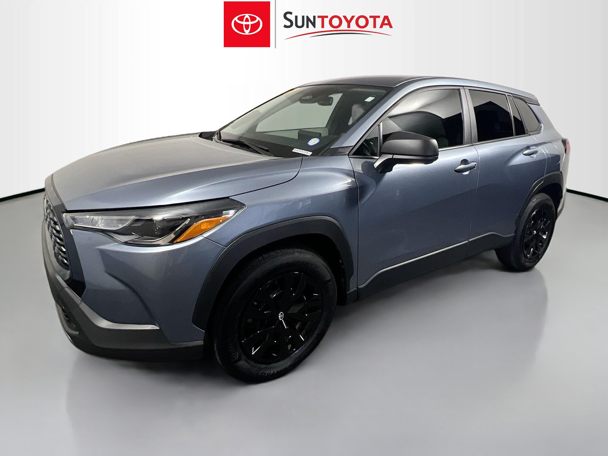 Used 2025 Toyota Corolla Cross L FWD image 9