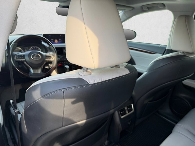 Used 2017 Lexus RX 350 FWD w/ Premium Package image 16