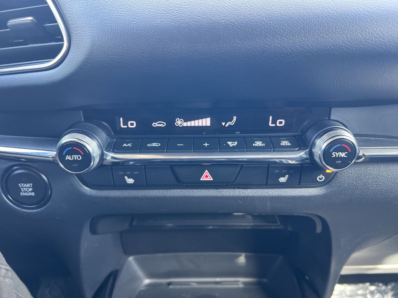 Used 2024 MAZDA CX-30 AWD 2.5 S w/ Premium Package image 20