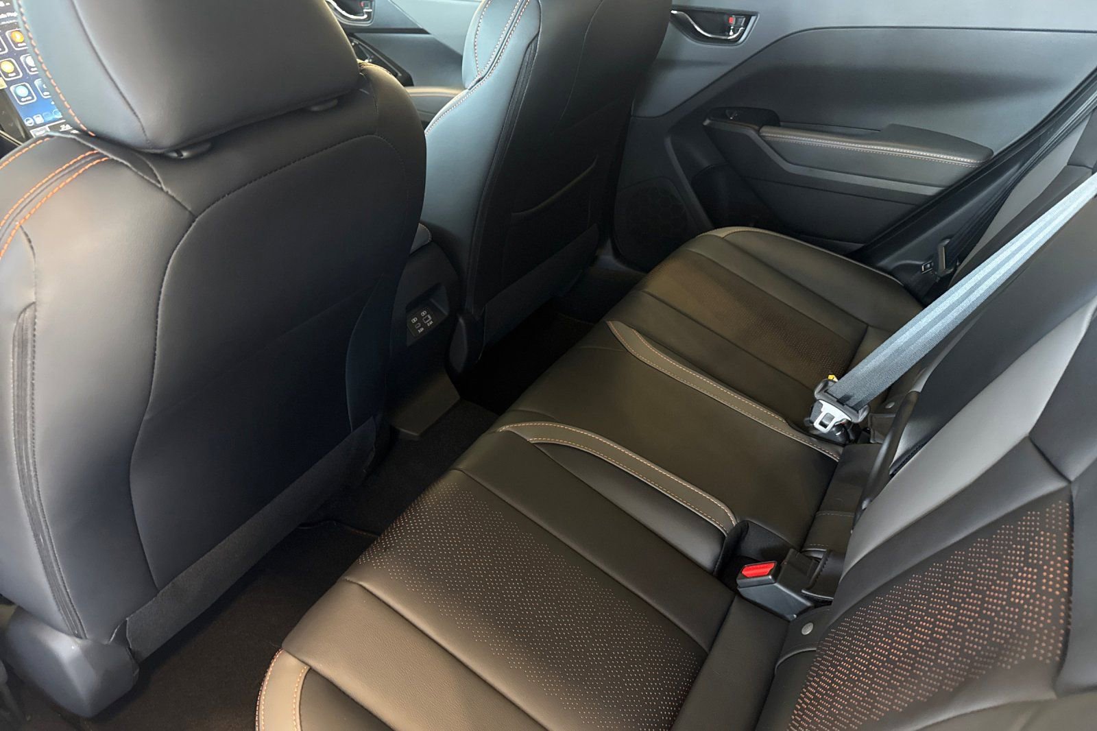 New 2026 Subaru Crosstrek 2.5i Limited w/ Crosstrek Mirror Package image 11