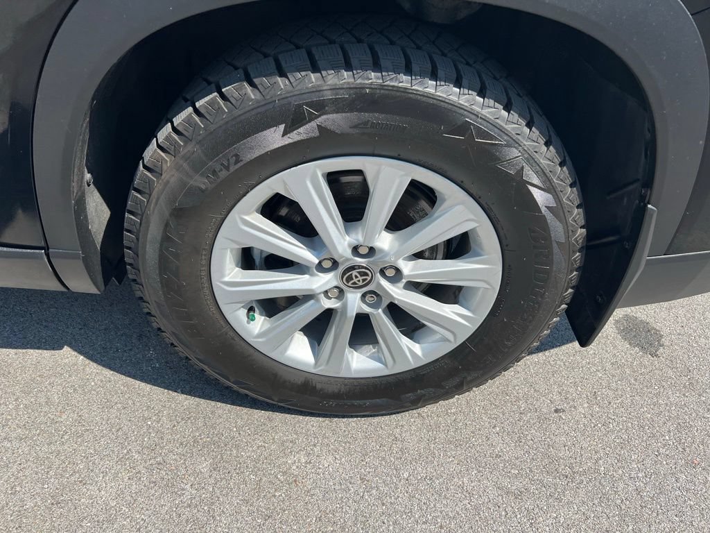 Used 2024 Toyota Grand Highlander AWD image 15