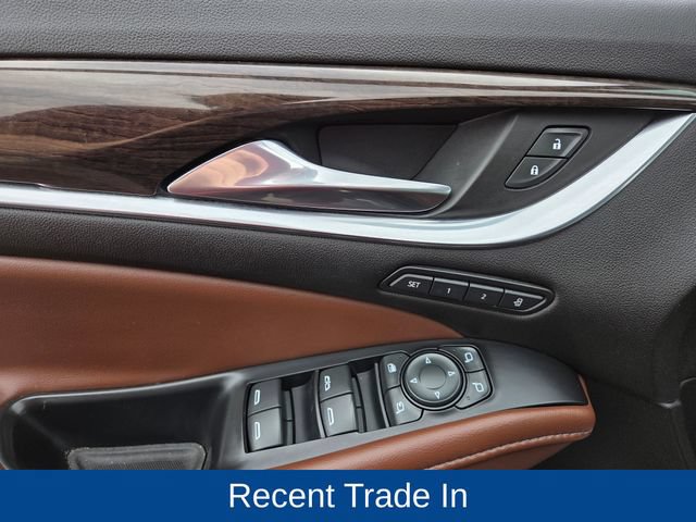 Used 2021 Buick Enclave Avenir w/ Avenir Technology Package AWD/4WD image 17