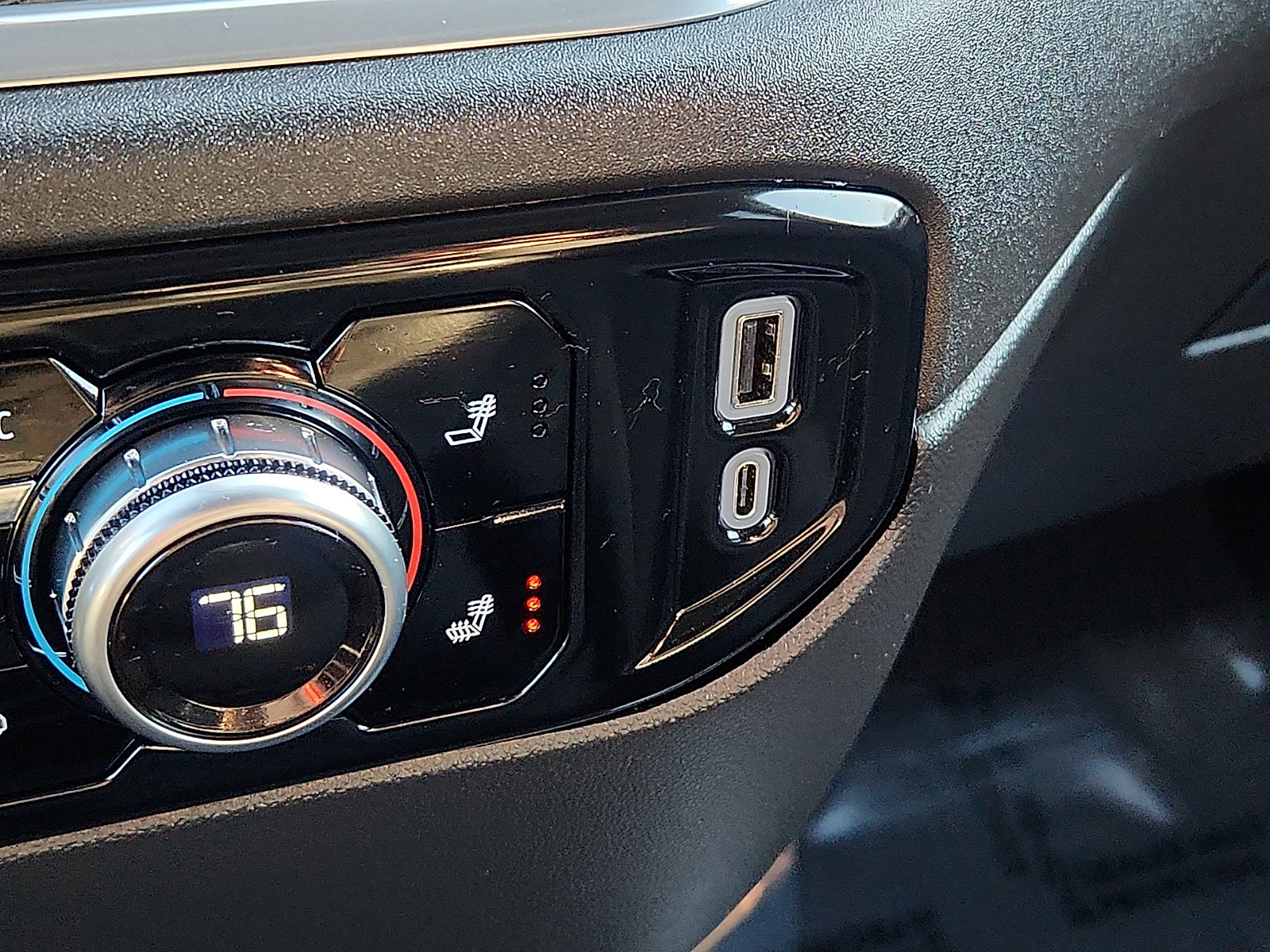 Used 2023 GMC Sierra 1500 Elevation image 23