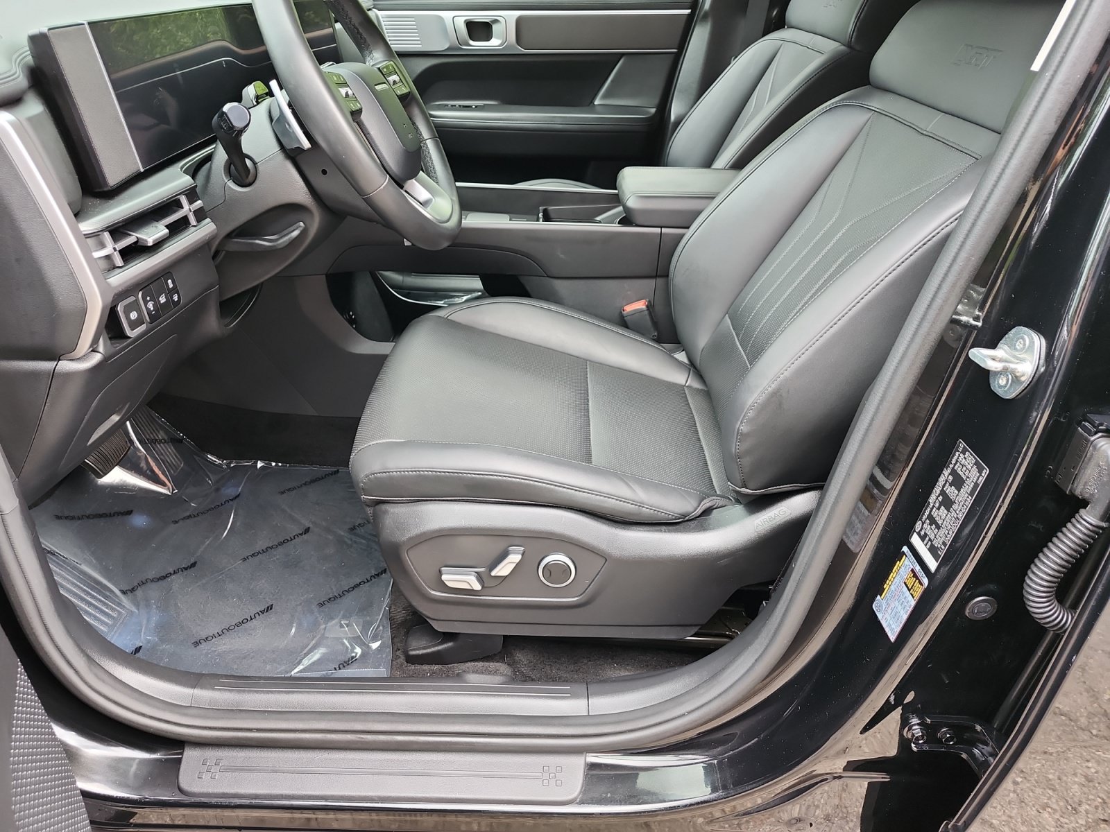 Used 2024 Hyundai Santa Fe XRT AWD/4WD image 10