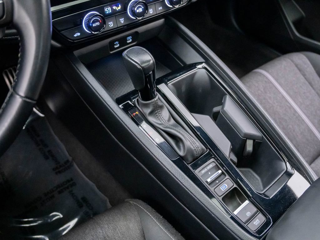 Used 2023 Honda Accord Sport image 13