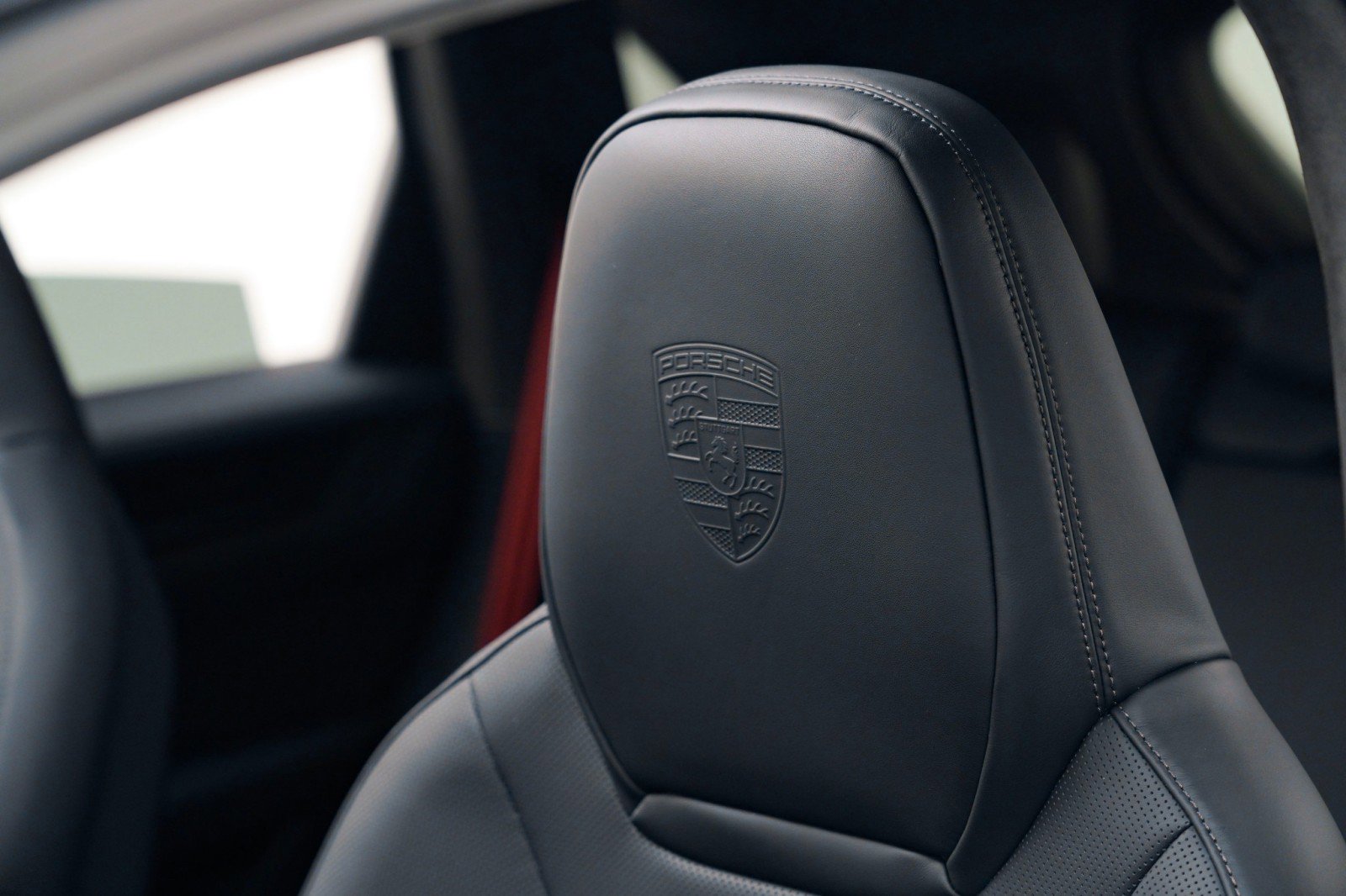 New 2026 Porsche Cayenne GTS image 18
