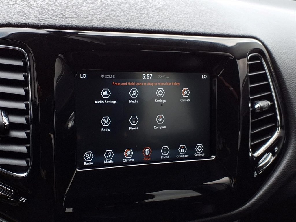 Used 2019 Jeep Compass Latitude FWD image 25