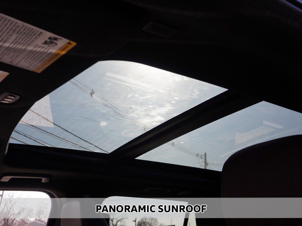 Used 2024 Ford Expedition Limited image 4