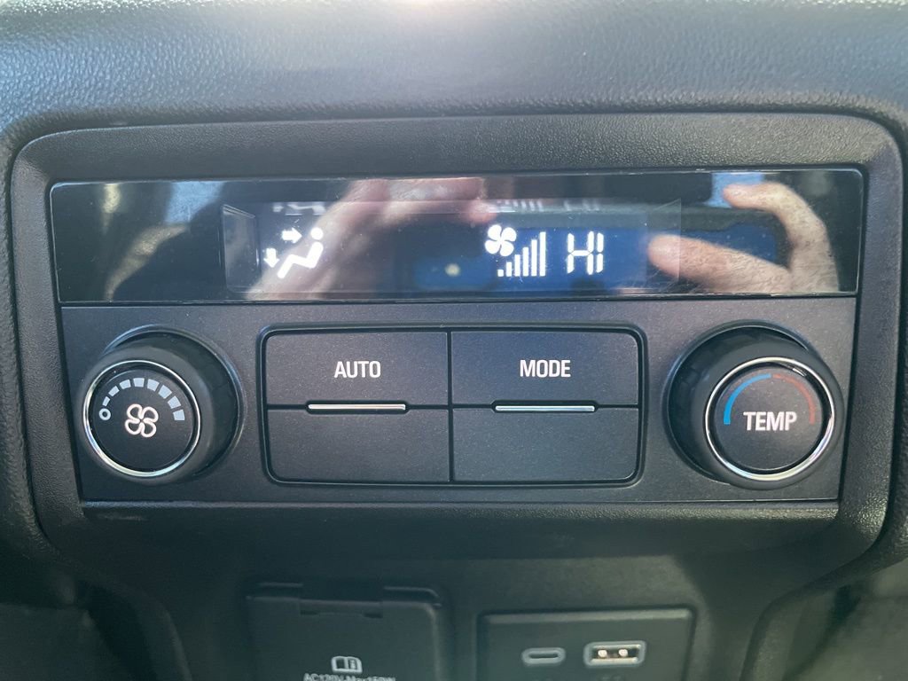 Used 2023 GMC Acadia SLT image 36