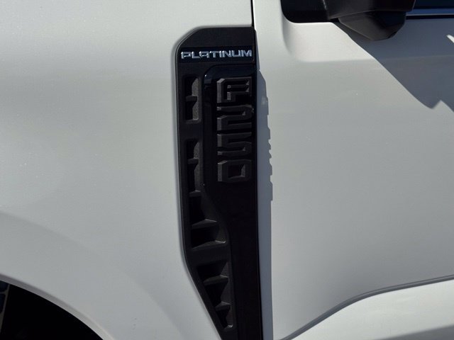 New 2027 Ford F250 4x4 Crew Cab Super Duty image 10