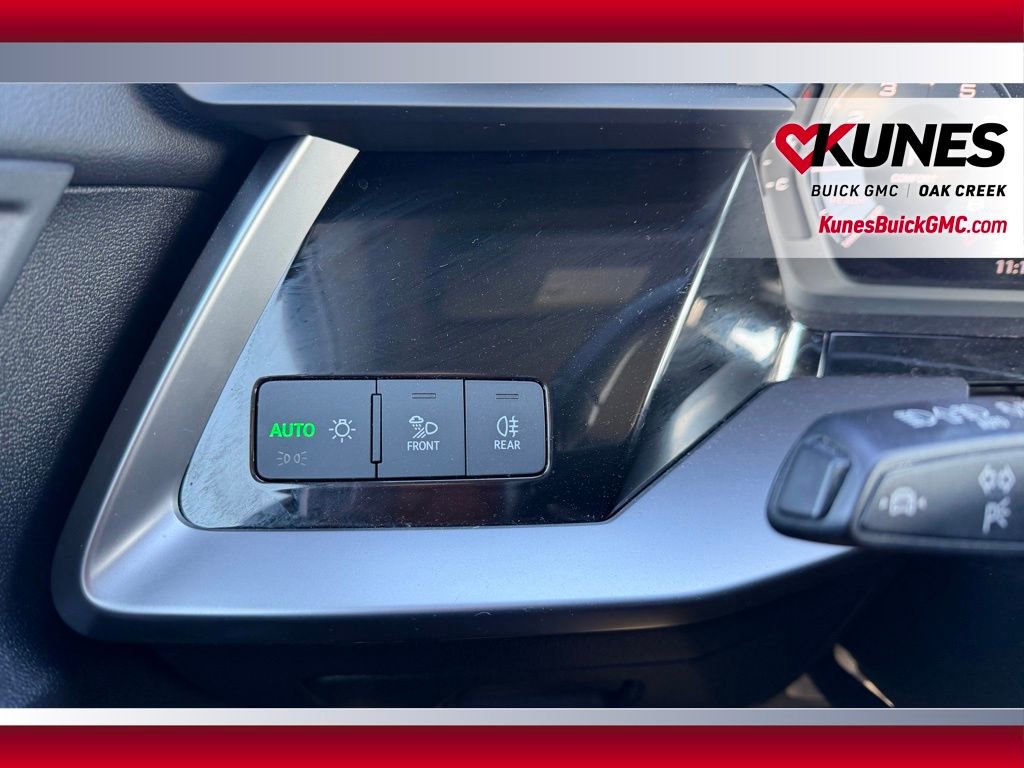 Used 2023 Audi A3 2.0T Premium image 10