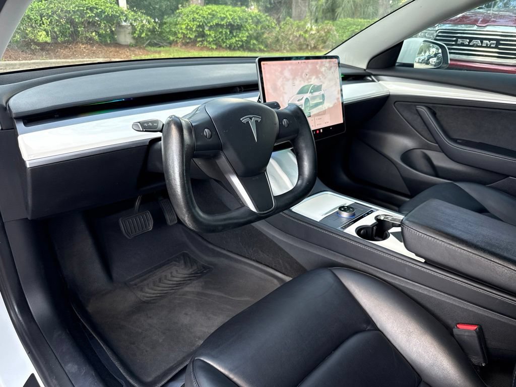 Used 2022 Tesla Model 3 Long Range AWD/4WD image 14