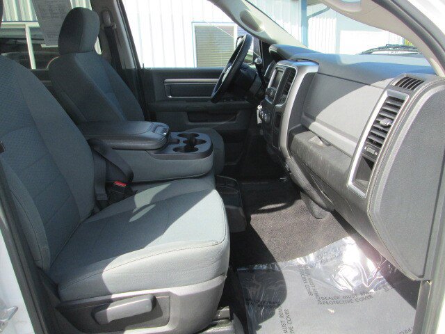 Used 2017 RAM 3500 SLT AWD/4WD image 15
