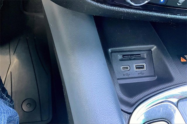 Used 2023 Buick Enclave Premium w/ Experience Buick Package image 15