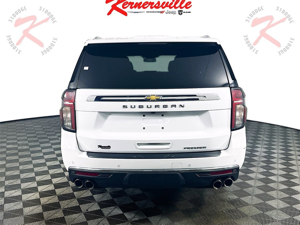 Used 2023 Chevrolet Suburban Premier image 6