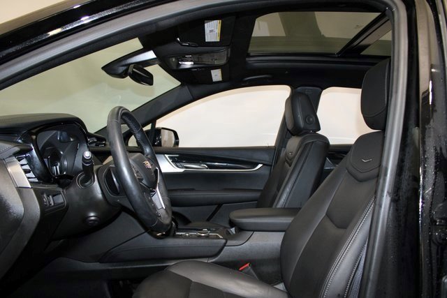 Certified 2025 Cadillac XT5 Premium Luxury image 6