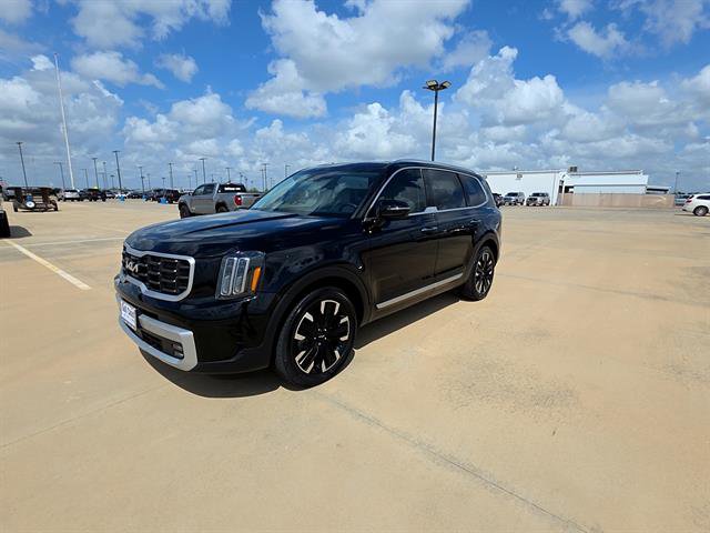 Used 2024 Kia Telluride SX w/ Towing Package image 1