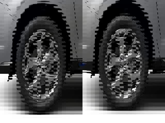 Used 2017 Subaru Forester 2.5i Touring image 14