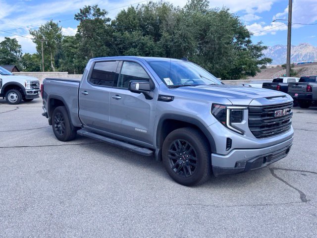 Used 2024 GMC Sierra 1500 Elevation w/ Elevation Premium Package AWD/4WD image 13