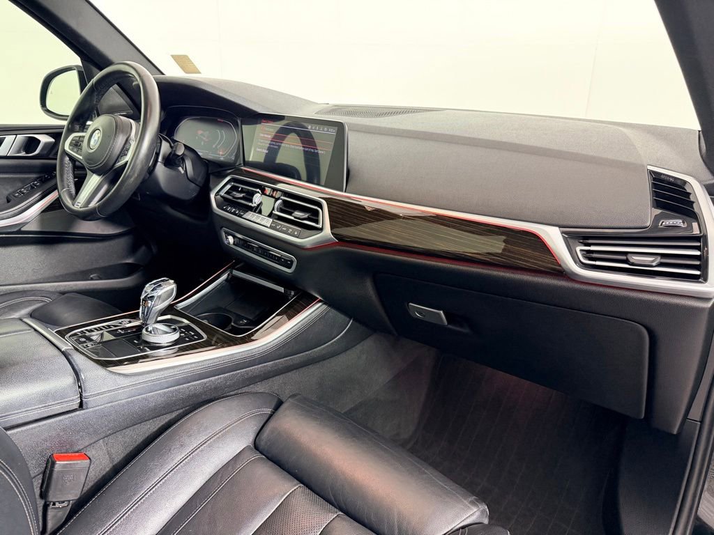 Used 2019 BMW X5 xDrive40i w/ M Sport Package AWD/4WD image 30
