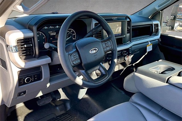 New 2026 Ford F250 XL image 5