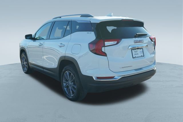 Used 2023 GMC Terrain SLT image 5