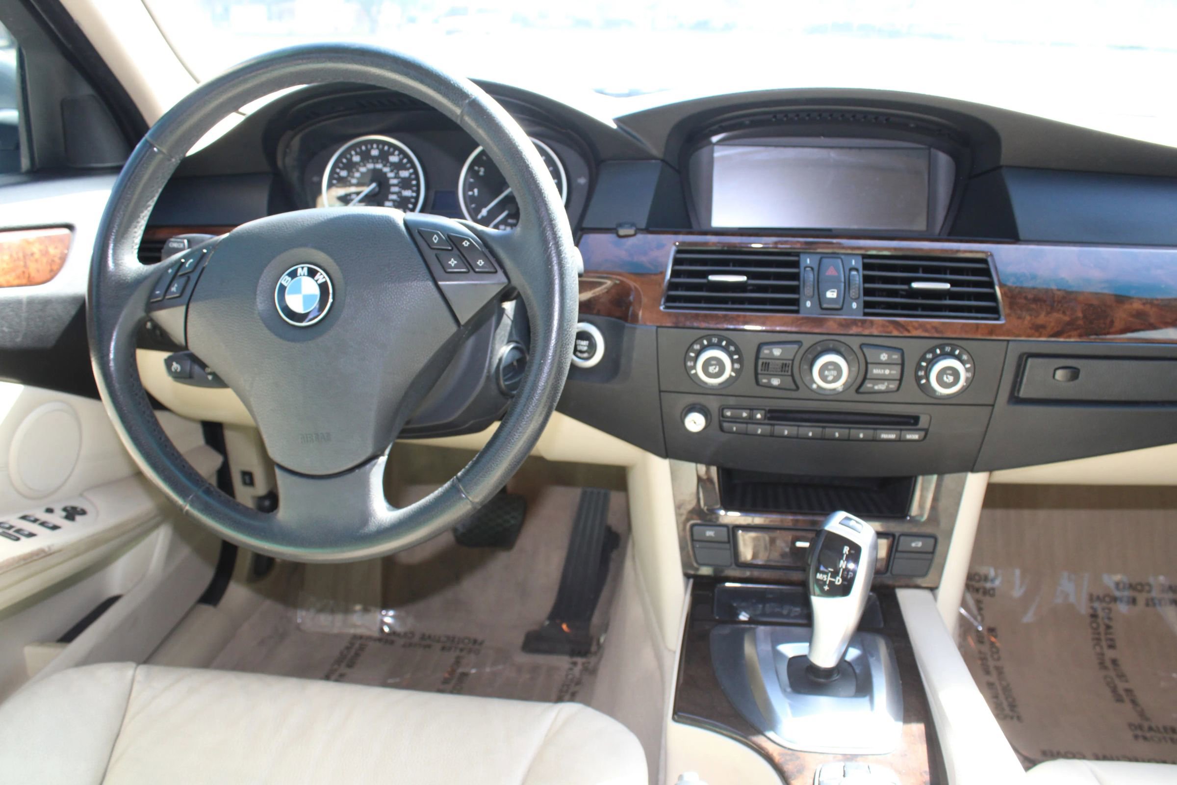 Used 2009 BMW 528i Sedan image 15