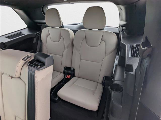New 2026 Volvo XC90 T8 Plus image 19