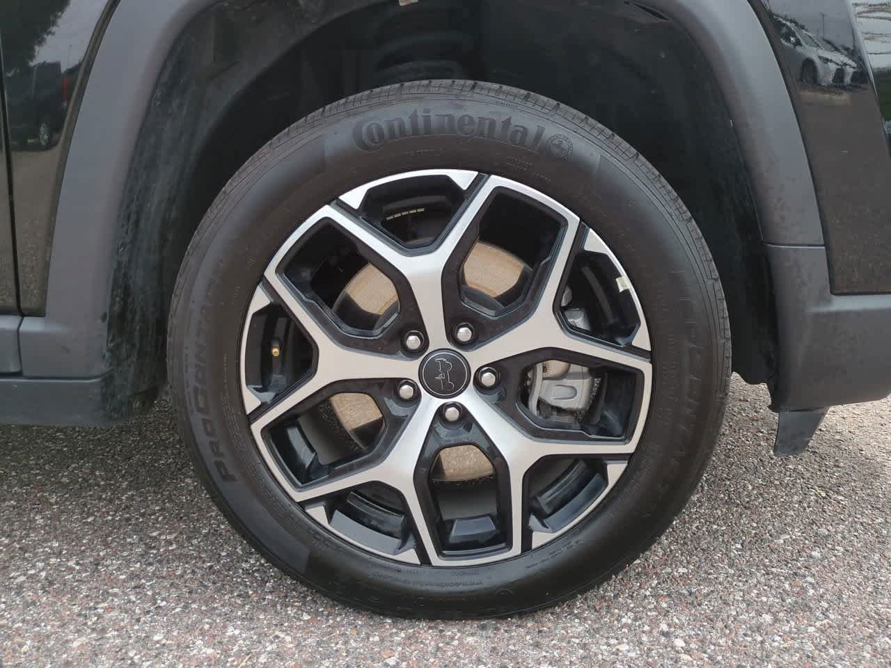 Used 2025 Jeep Compass Limited AWD/4WD image 11