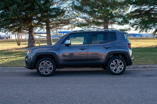 Used 2018 Jeep Renegade Limited w/ Trailer Tow Group AWD/4WD image 3
