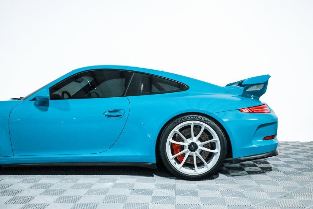 Used 2015 Porsche 911 GT3 image 14