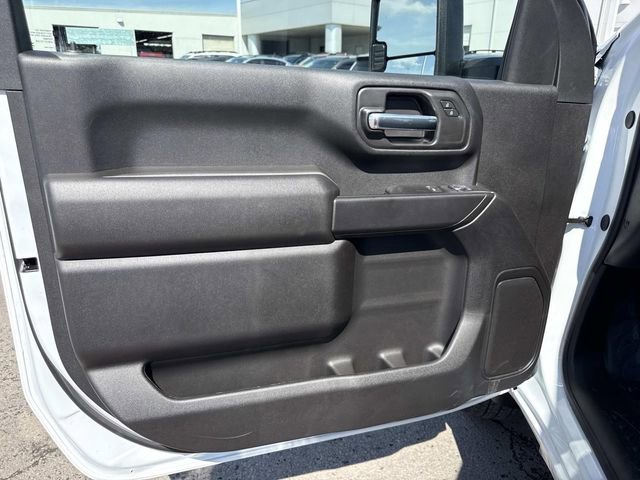 New 2026 GMC Sierra 3500 Pro w/ Convenience Package image 11