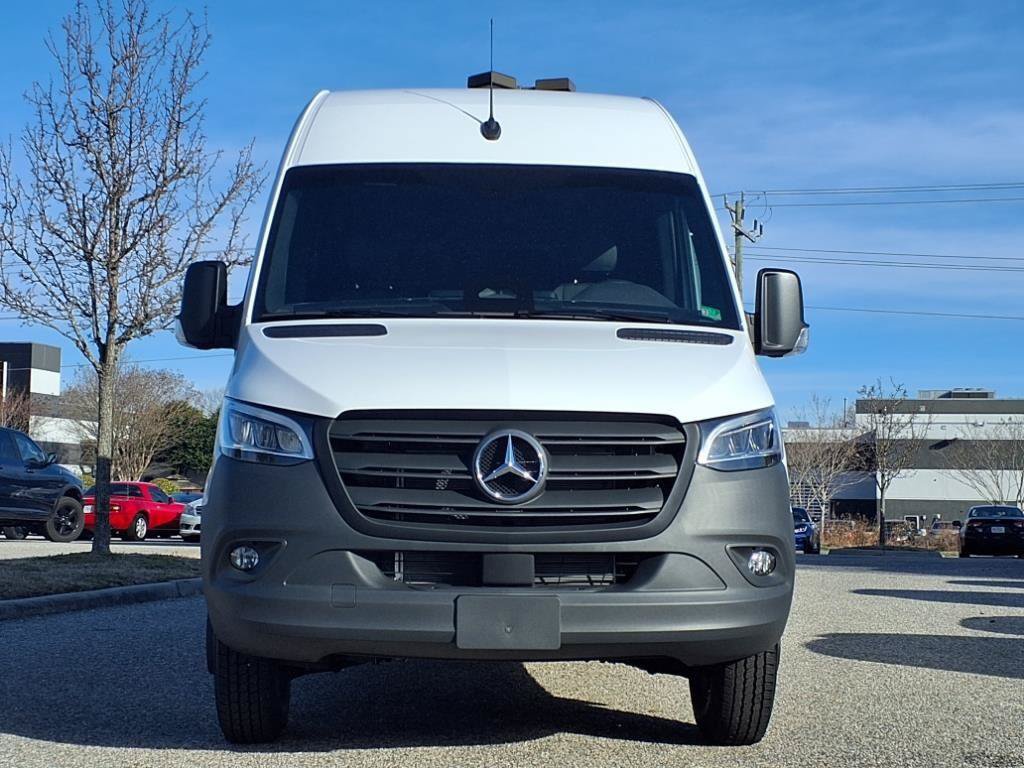 New 2025 Mercedes-Benz Sprinter 3500 image 3