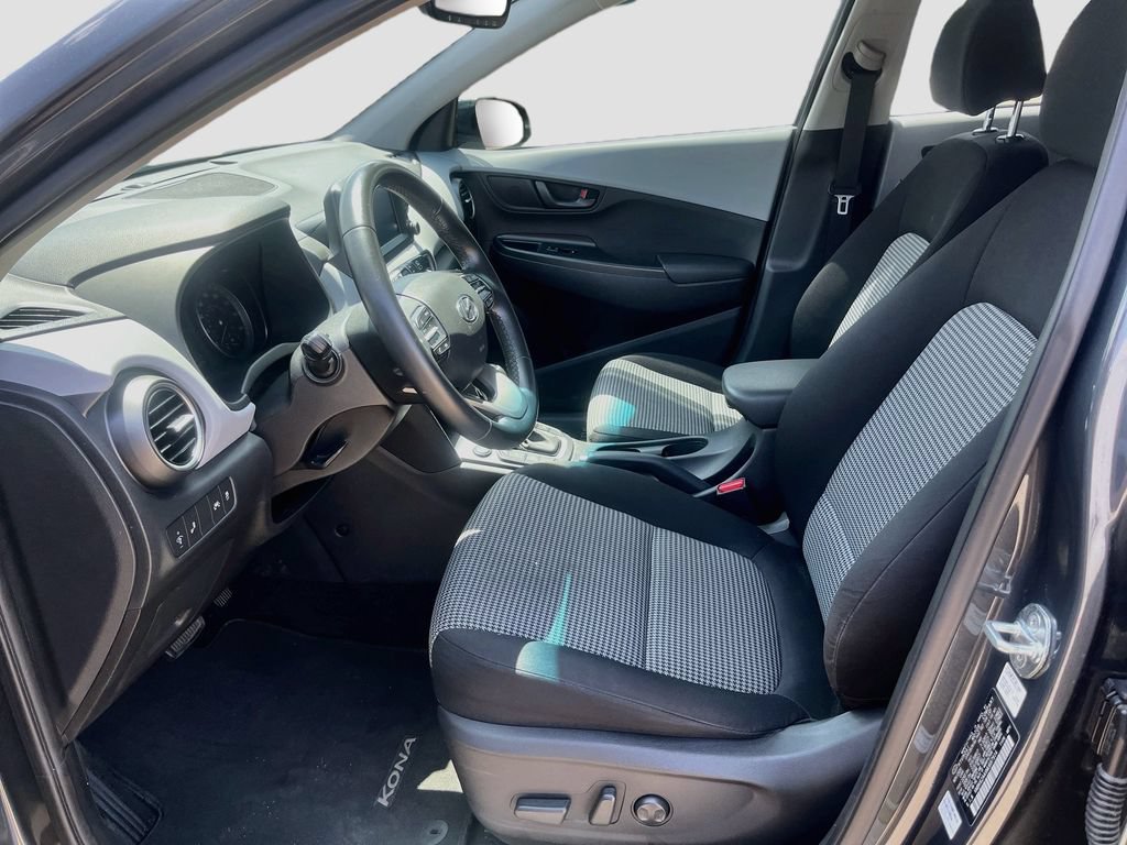Used 2021 Hyundai Kona SEL Plus w/ Cargo Package FWD image 21